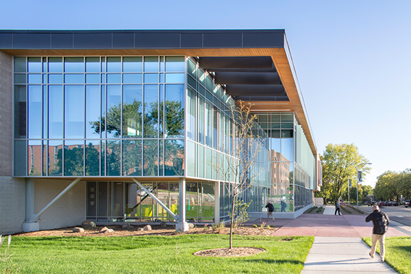 The Beacom Institute of Technology. 